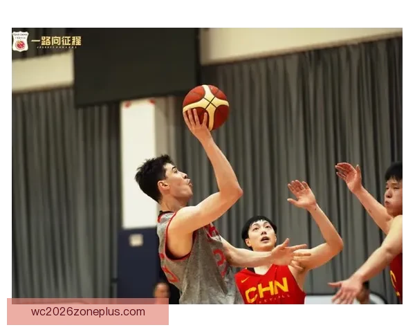 中国男篮备战亚洲杯关键战 队伍阵容调整引球迷热议